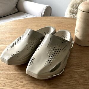 Nike MMW Slides
